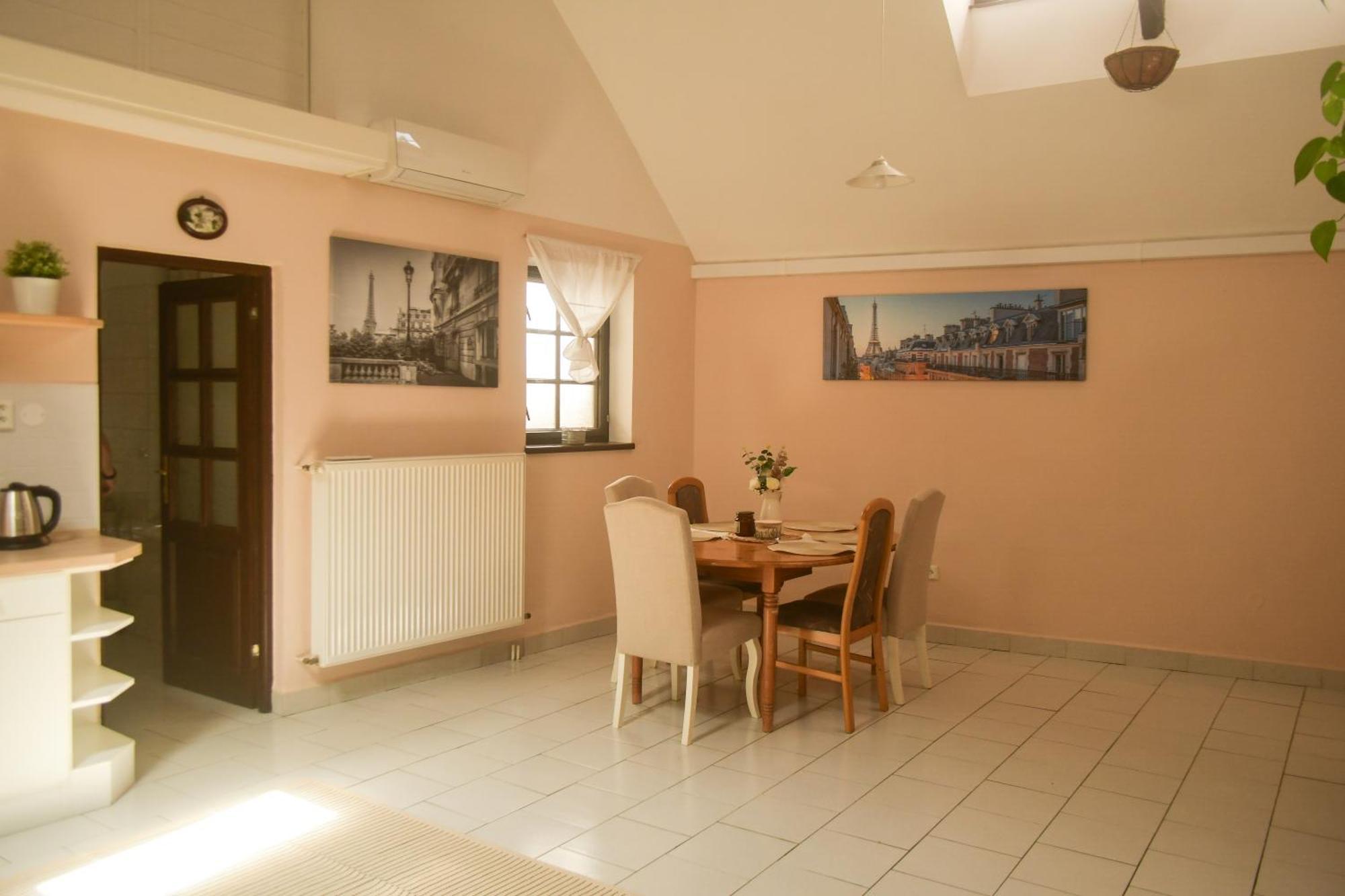 Apartman U Zamku Йндрихув Храдец Екстериор снимка
