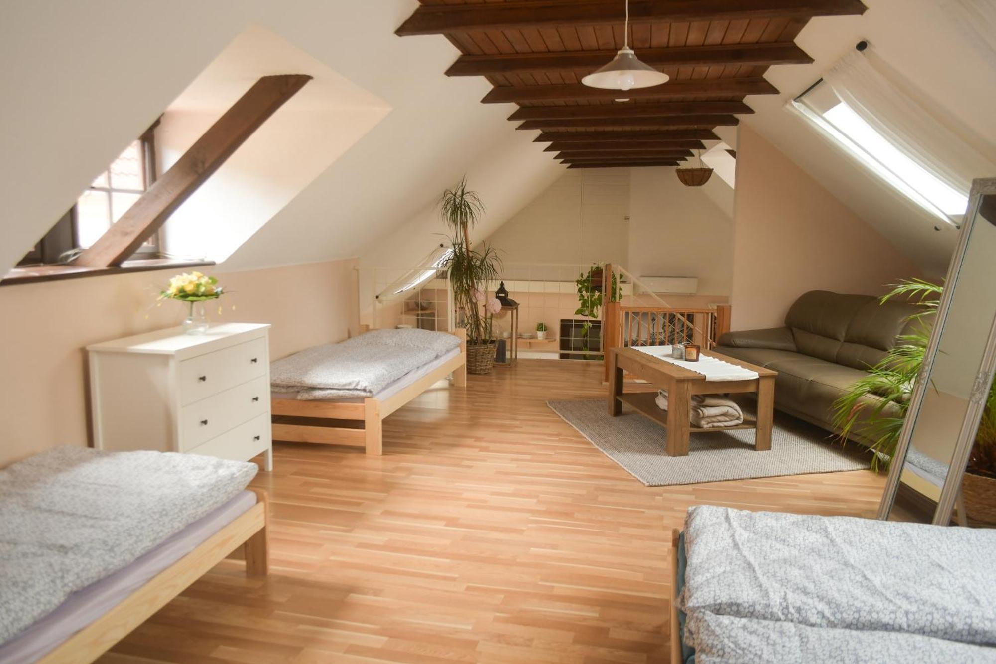 Apartman U Zamku Йндрихув Храдец Екстериор снимка