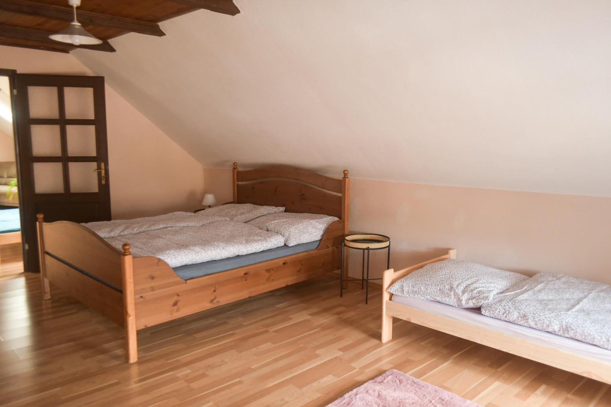 Apartman U Zamku Йндрихув Храдец Екстериор снимка